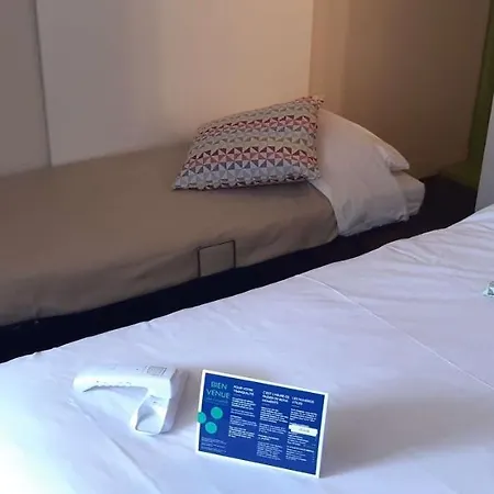 Hotel Campanile 3*